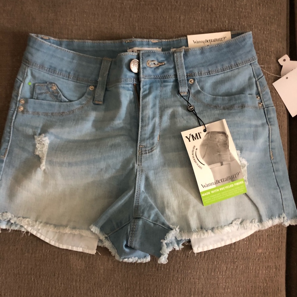 YMI wanna betta butt jean shorts.